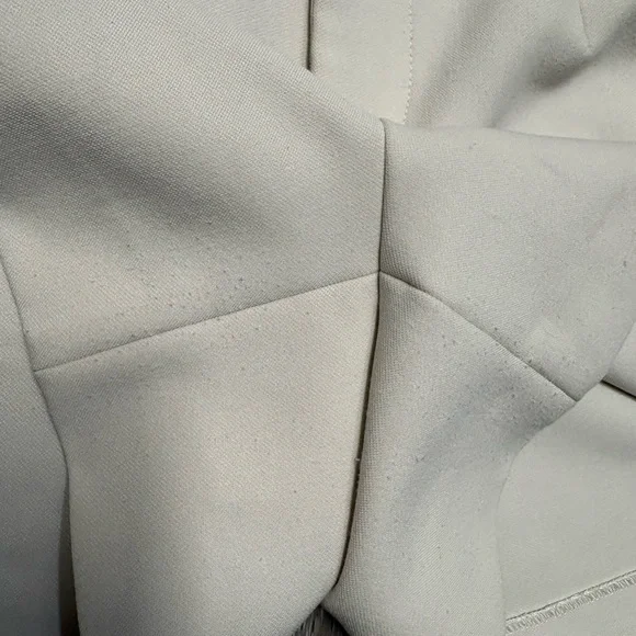 Zara Cream High Waist Women's Shorts - Picture 6 of 11